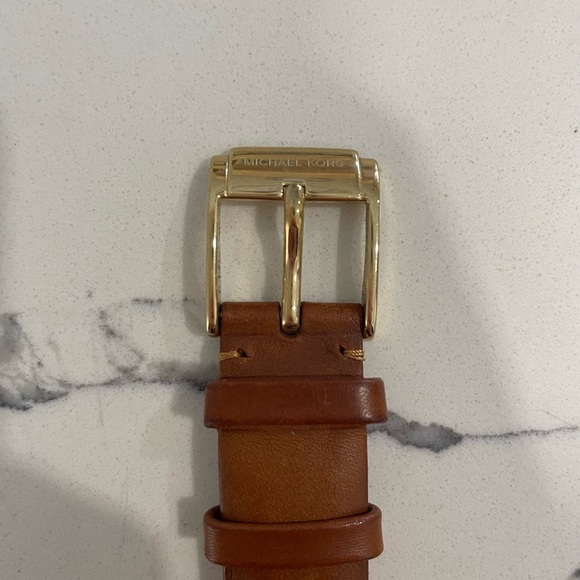 Brown Leather Michael Kors Watch - Picture 4 of 5